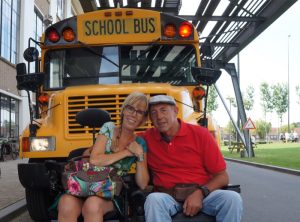 Biestheuvel, schoolbus