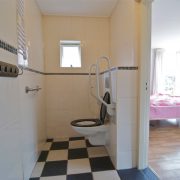 Twa Blomkes badkamer (rolstoeltoegankelijk)