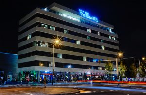Volkshotel, by-night