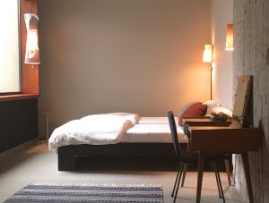 volkshotel-madam-miva-bed
