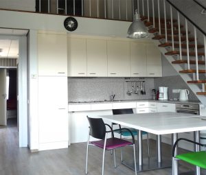 Windekind, onderrijdbare keukenWindekind, onderrijdbare keuken