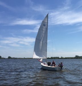 It Sailhus, zeilbootje Tirion