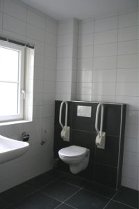 Kamelenmelkerij, rolstoeltoegankelijk badkamer