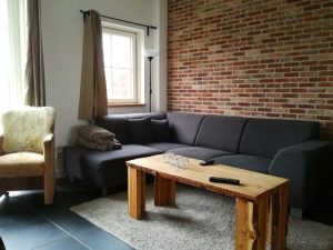 Kamelenboerderij, woonkamer bij de B&B