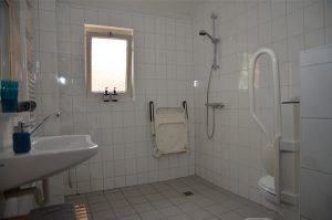 Schoonehof, badkamer