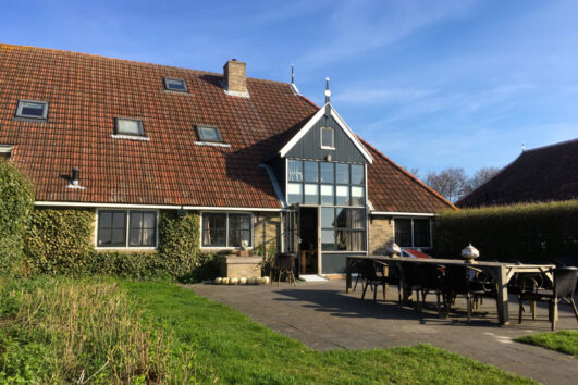 Schipsdune, achterkant boerderij