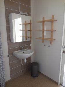 Skéép, badkamer-wastafel